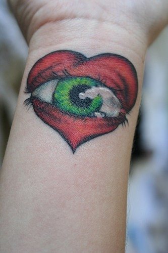 augen tattoo 1021