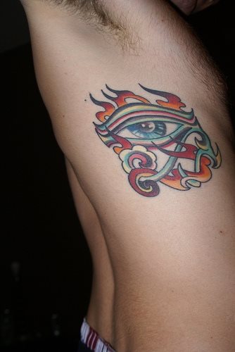 augen tattoo 1041