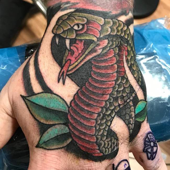 tattoo cobra 106