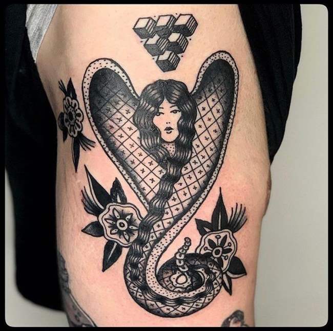 tattoo cobra 116