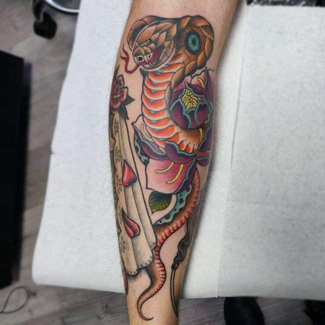 tattoo cobra 138