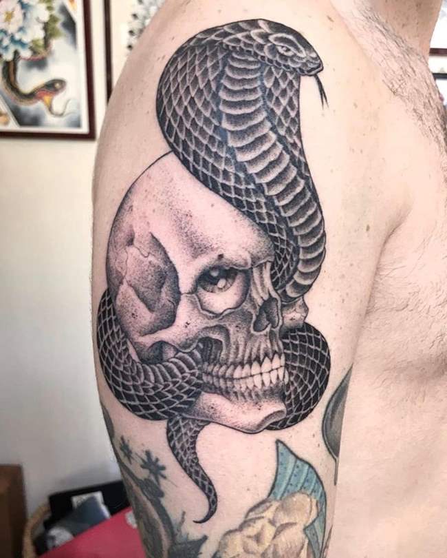 tattoo cobra 56