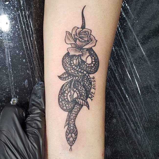 tattoo cobra 62